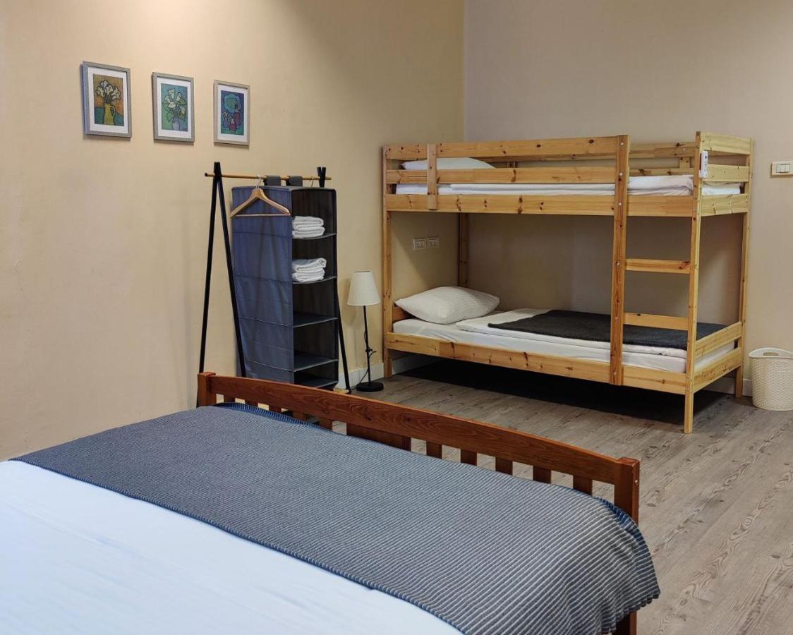 Hostel Roks Haïfa Extérieur photo