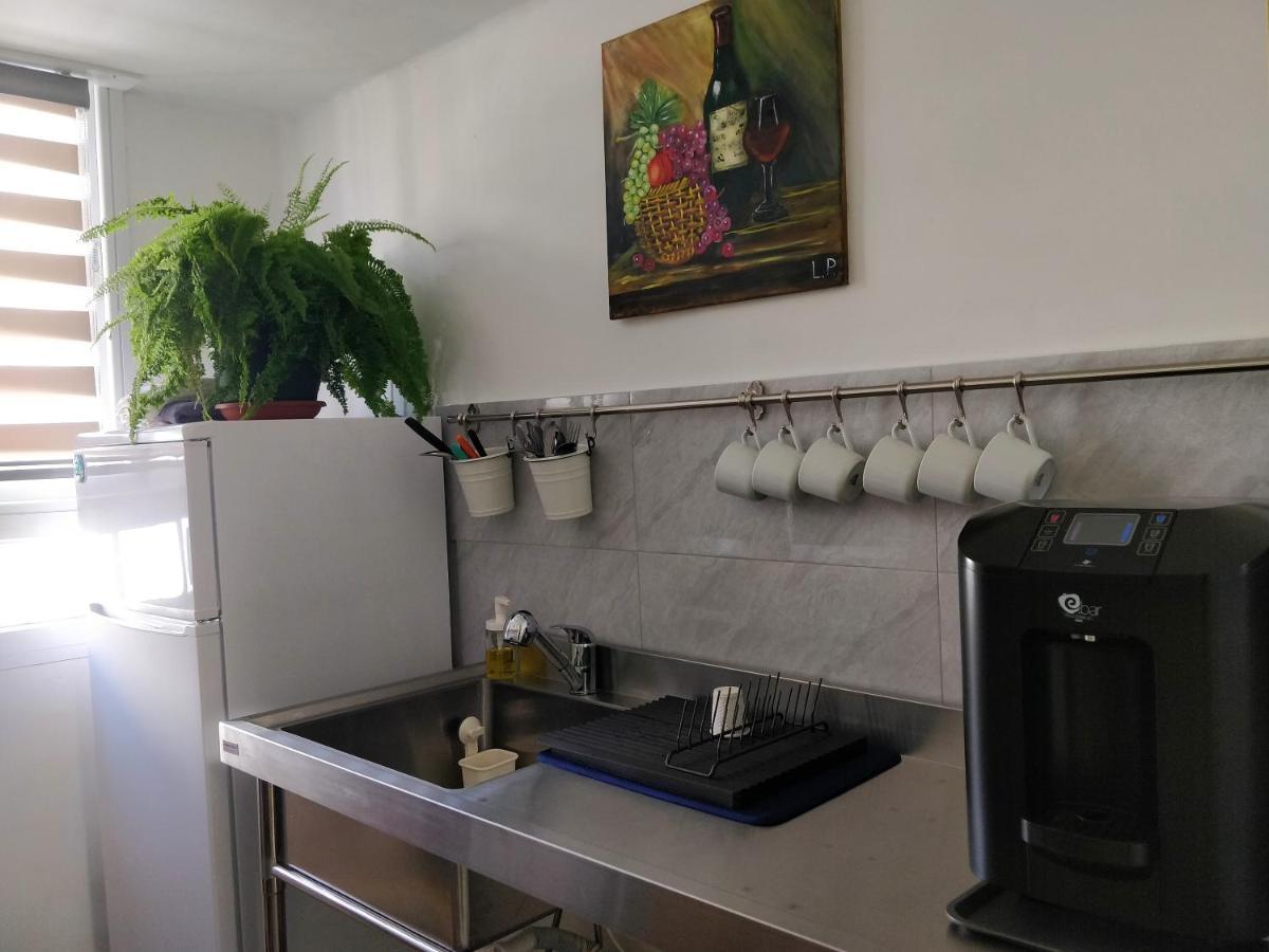 Hostel Roks Haïfa Extérieur photo